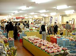 道の駅信州新町 信州新町地場産業開発センターの写真2